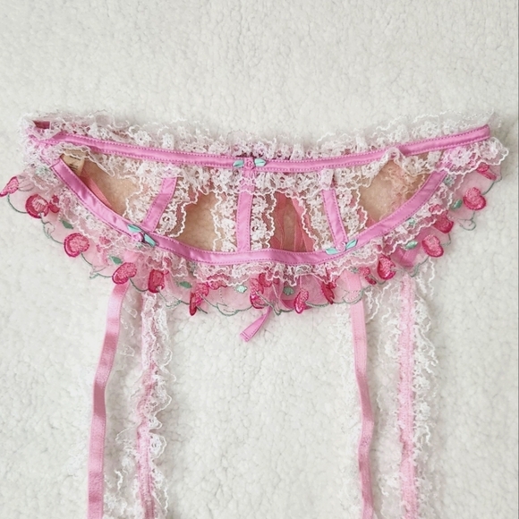 New!For Love and Lemons Sweet Cherries Garter Belt - Picture 7 of 11